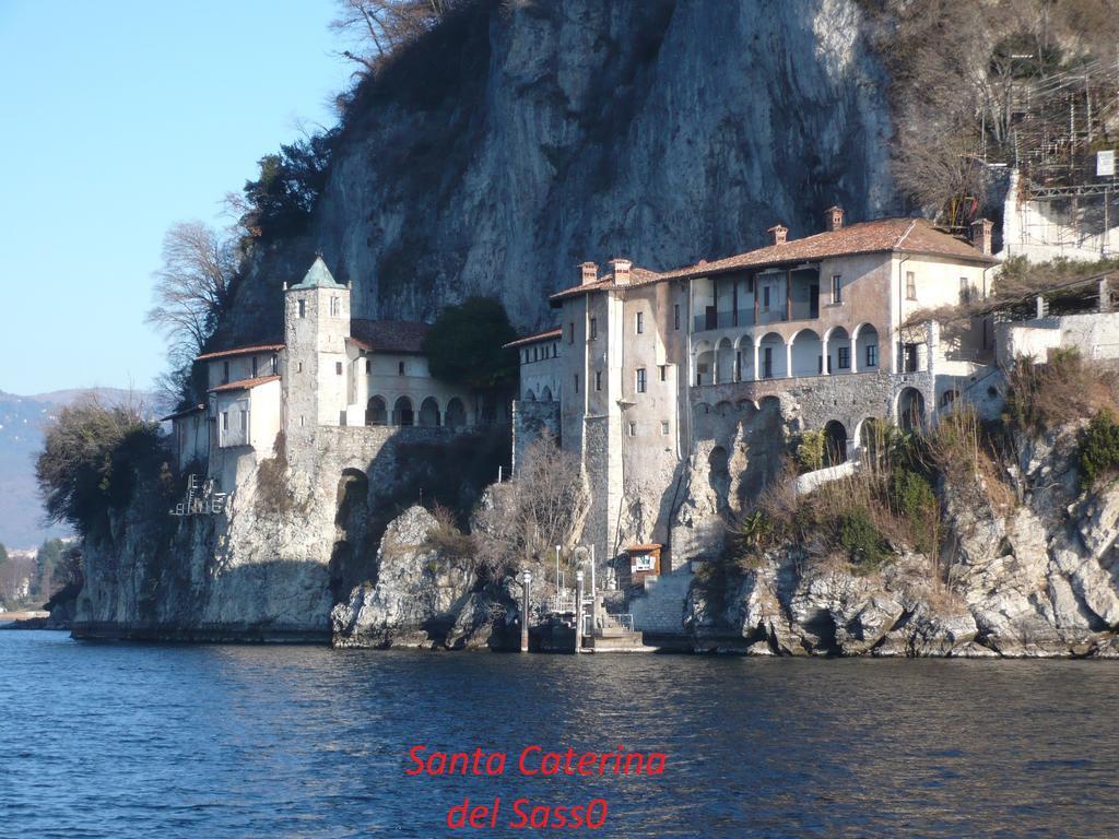 B&B IL CASTELLO Lago Maggiore Cossogno Esterno foto